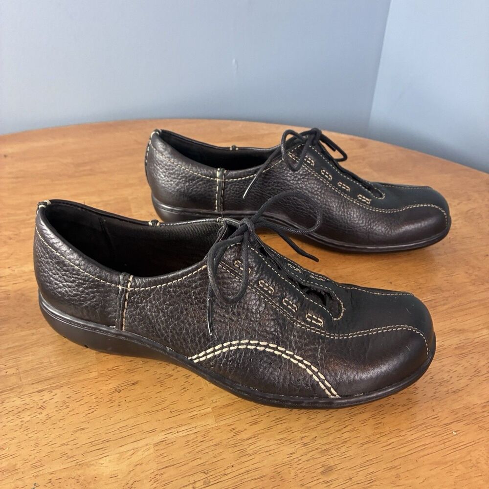 Clarks Leather Women’s Black Contrast Stitch Pebbled Comfort Shoes Size 7M